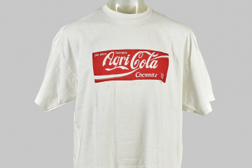 weißes T-Shirt mit Schriftzug Agri-Cola